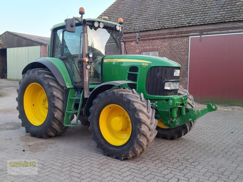 Traktor typu John Deere 7430 **Kundenauftrag**, Gebrauchtmaschine v Ort - Kunde (Obrázek 1)