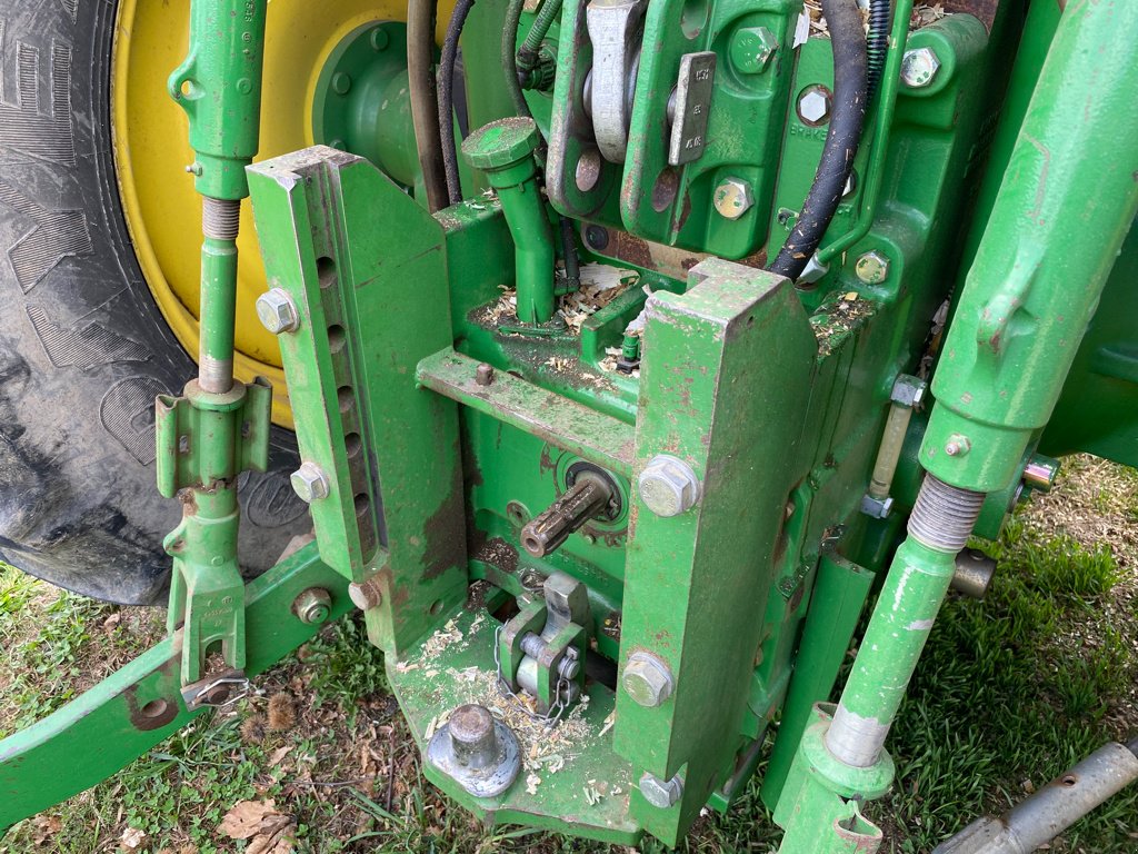 Traktor of the type John Deere 7430 PREMIUM, Gebrauchtmaschine in PIERRE BUFFIERE (Picture 9)