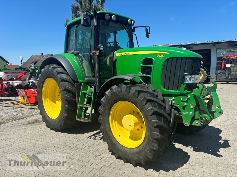 Traktor tip John Deere 7430 Premium, Gebrauchtmaschine in Cham