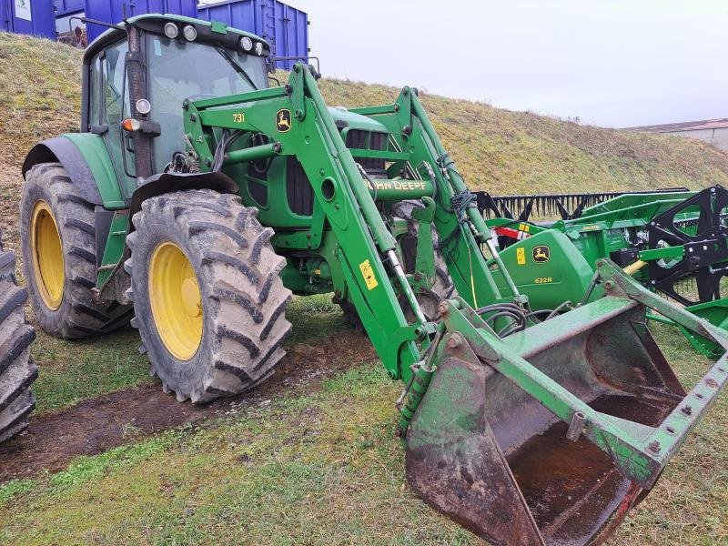 Traktor of the type John Deere 7430, Gebrauchtmaschine in STENAY