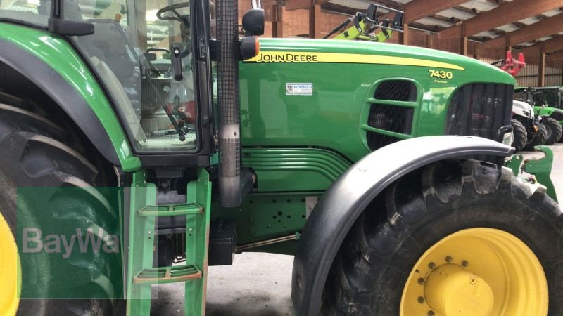 Traktor typu John Deere 7430, Gebrauchtmaschine w Mindelheim (Zdjęcie 9)