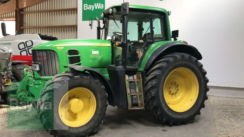 Traktor typu John Deere 7430, Gebrauchtmaschine w Mindelheim (Zdjęcie 3)