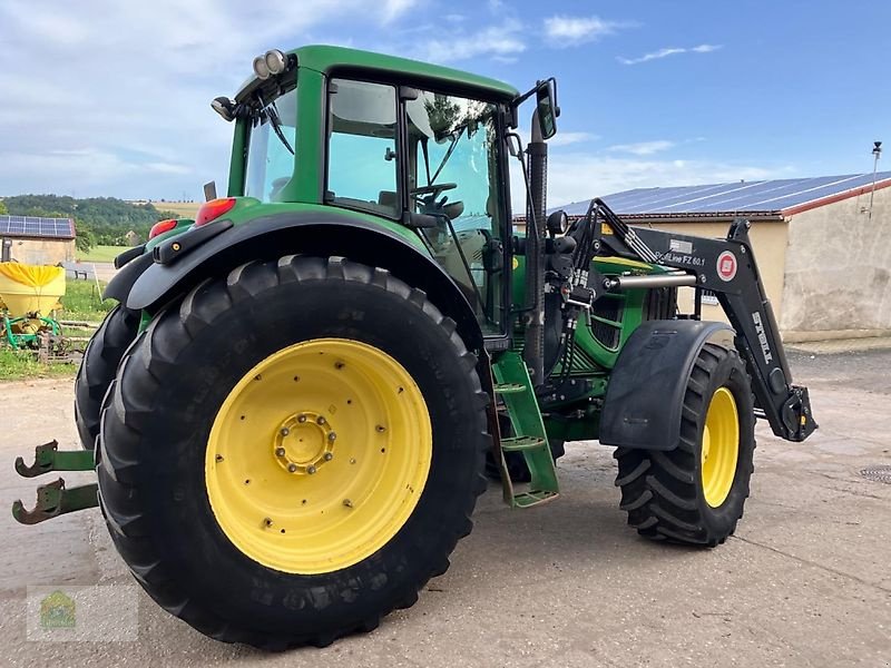 Traktor van het type John Deere 7530 Premium mit neuwertigen Stoll Frontlader, Gebrauchtmaschine in Salsitz (Foto 8)