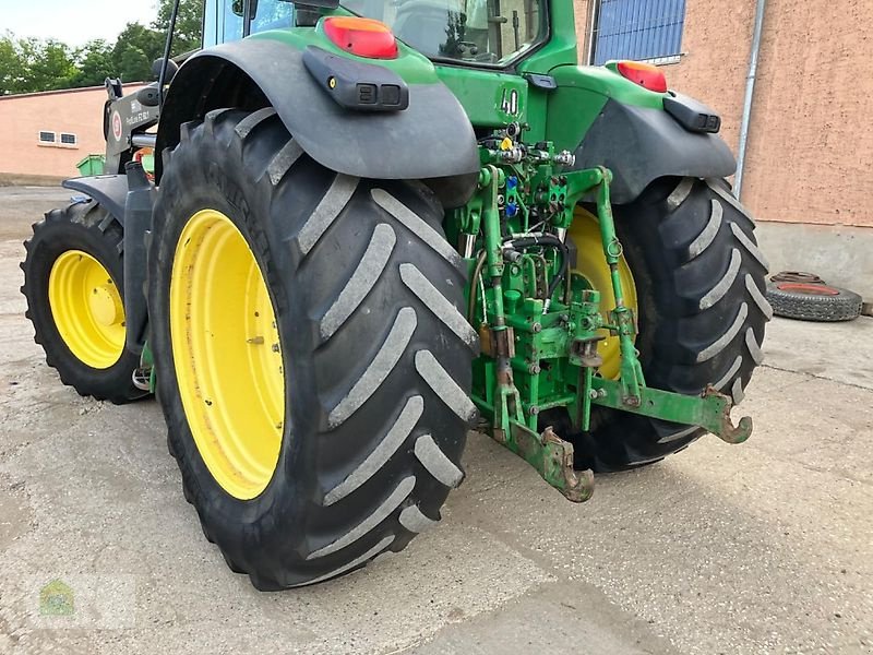 Traktor типа John Deere 7530 Premium mit Stoll Frontlader, Gebrauchtmaschine в Salsitz (Фотография 30)