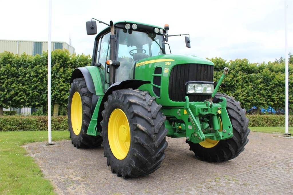 Traktor Türe ait John Deere 7530 Premium, Gebrauchtmaschine içinde Bant (resim 1)