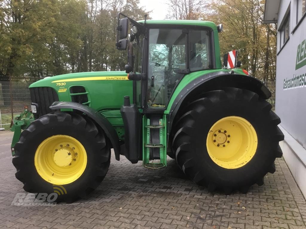 Traktor Türe ait John Deere 7530 Premium, Gebrauchtmaschine içinde Neuenkirchen-Vörden (resim 2)