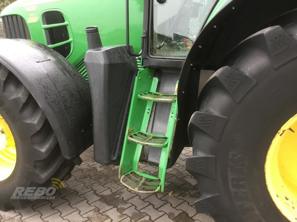 Traktor des Typs John Deere 7530 Premium, Gebrauchtmaschine in Neuenkirchen-Vörden (Bild 16)