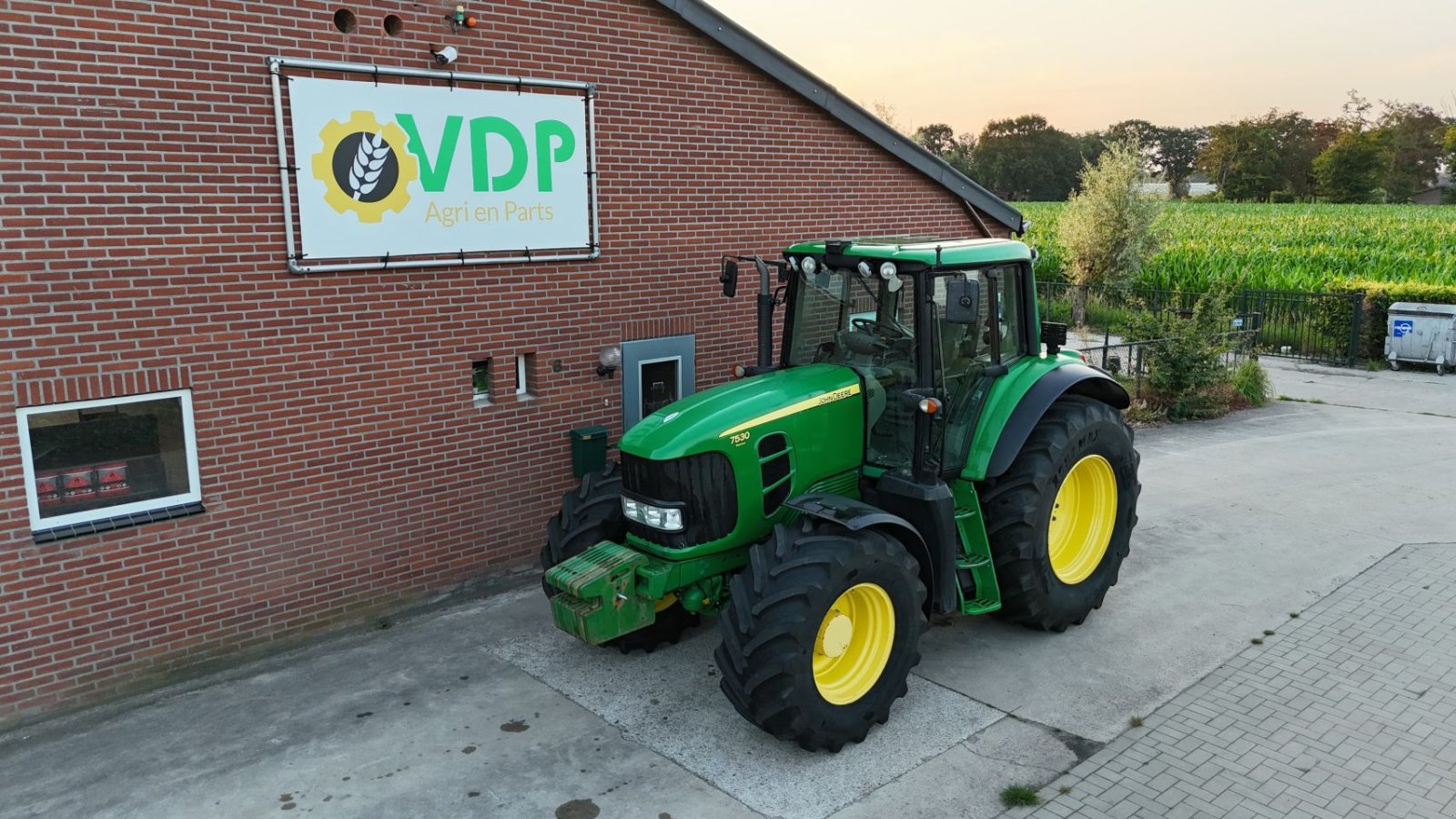 Traktor Türe ait John Deere 7530, Gebrauchtmaschine içinde Meijel (resim 4)