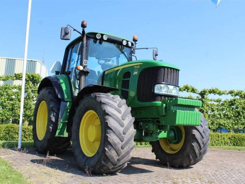 Traktor del tipo John Deere 7530AQ Premium, Gebrauchtmaschine en Bant (Imagen 1)