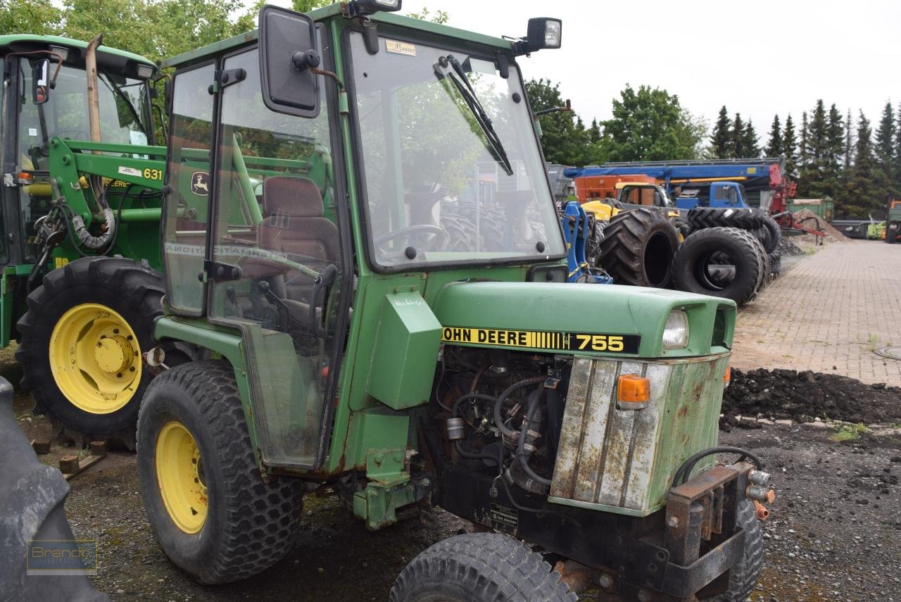 Traktor Türe ait John Deere 755, Gebrauchtmaschine içinde Oyten (resim 3)