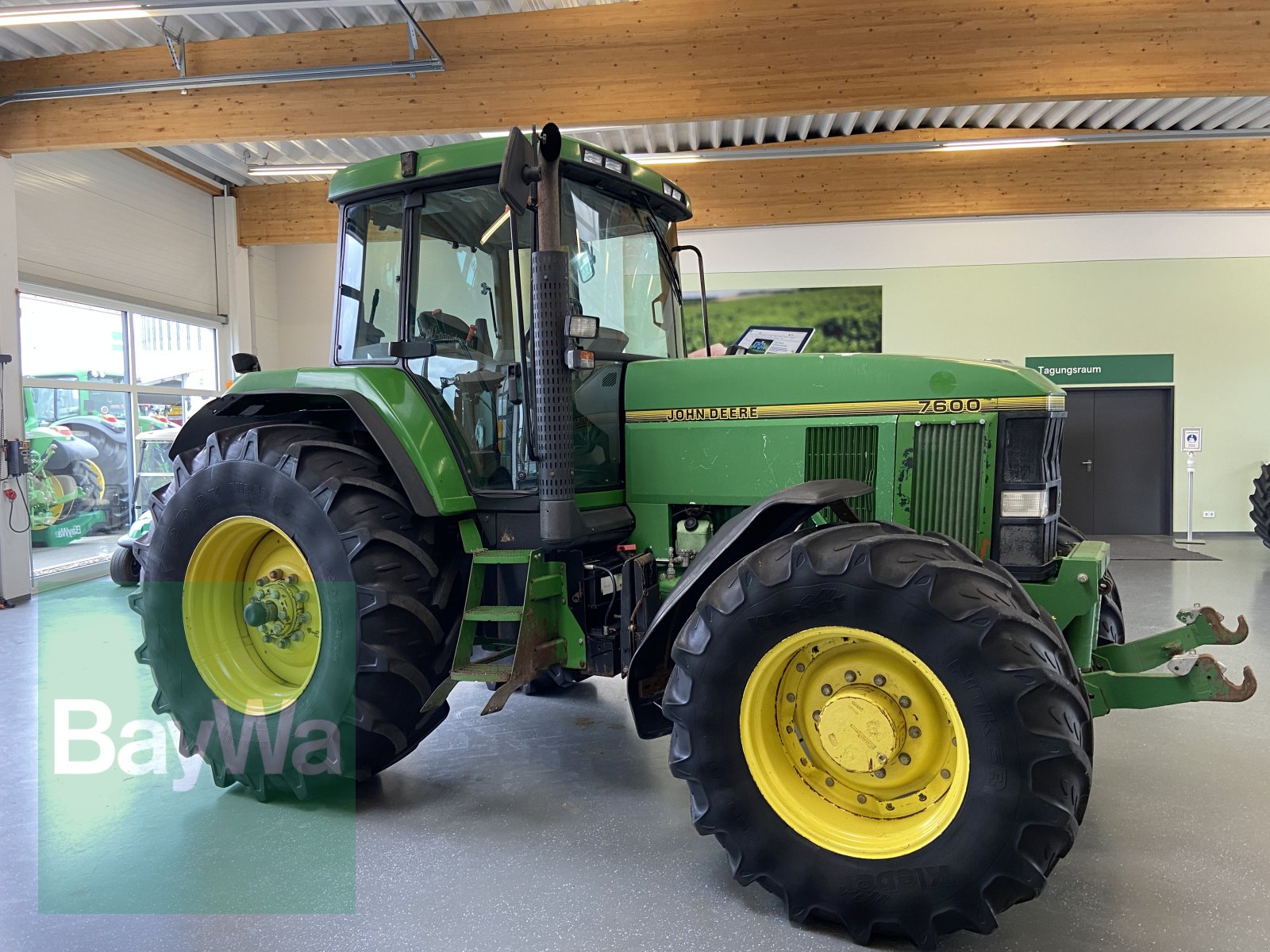 Traktor del tipo John Deere 7600, Gebrauchtmaschine In Bamberg (Immagine 1)