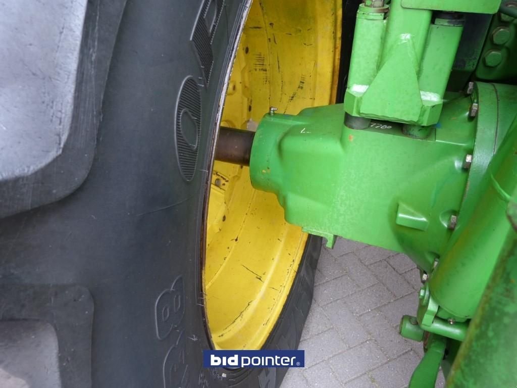 Traktor des Typs John Deere 7700, Gebrauchtmaschine in Deurne (Bild 5)