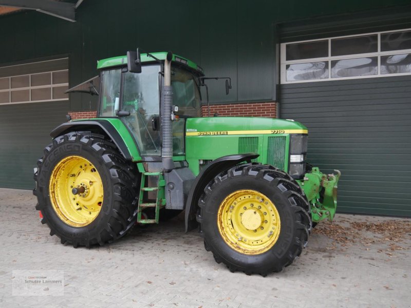 Traktor Türe ait John Deere 7710 Autopowr Getriebeschaden, Gebrauchtmaschine içinde Borken (resim 1)