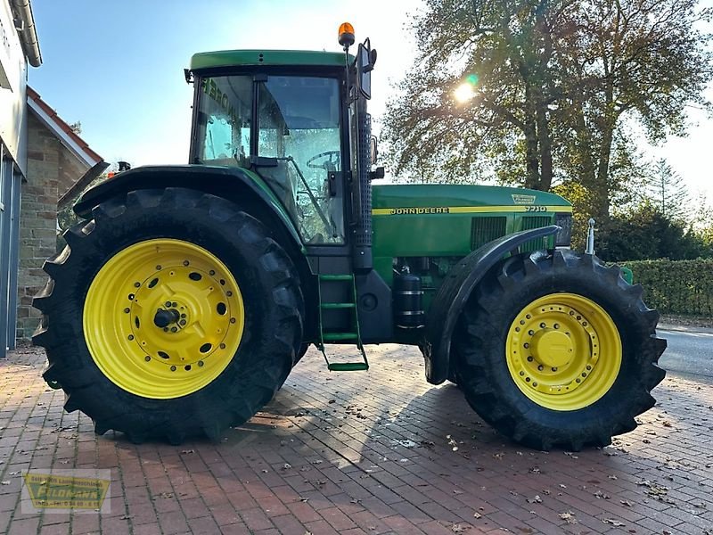 Traktor del tipo John Deere 7710 AutoPowr TLS, Fronthubwerk (7810), Gebrauchtmaschine In Neuenkirchen-Vinte (Immagine 2)