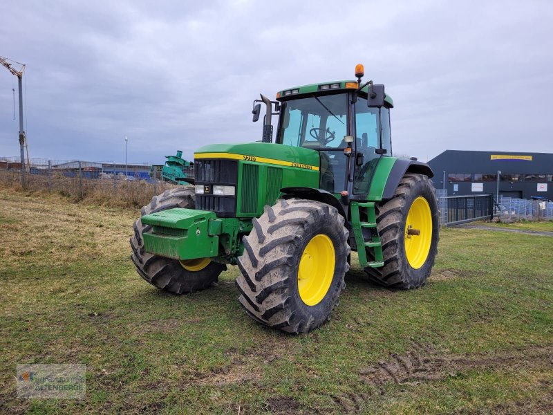 Traktor des Typs John Deere 7710 Powerquad, Gebrauchtmaschine in Altenberge (Bild 1)