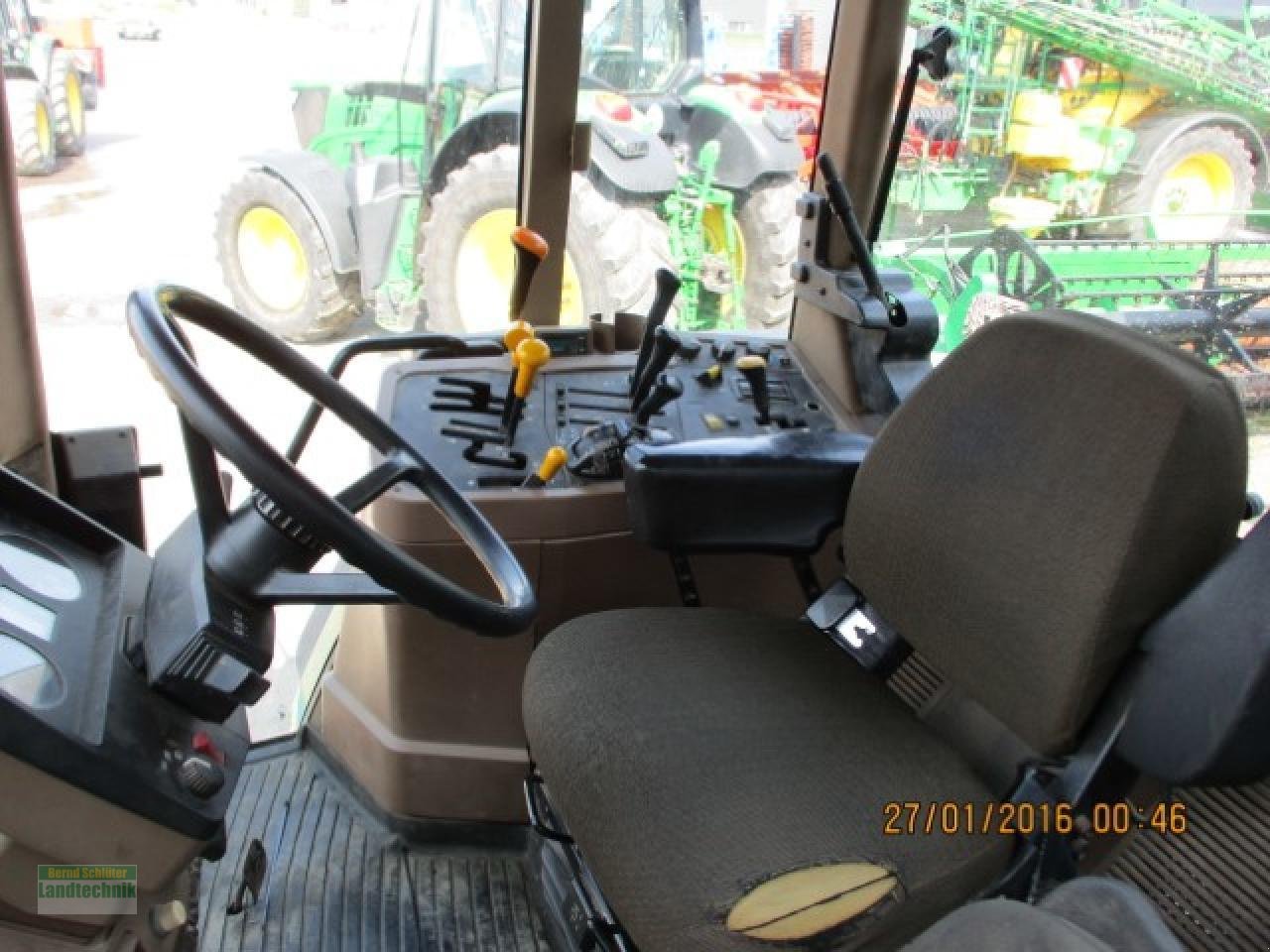 Traktor del tipo John Deere 7710 TLS Motor Neu, Gebrauchtmaschine In Büren (Immagine 3)