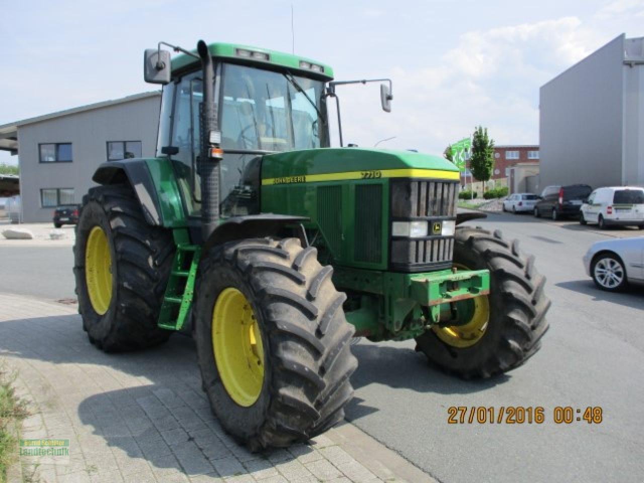 Traktor van het type John Deere 7710 TLS Motor Neu, Gebrauchtmaschine in Büren (Foto 5)