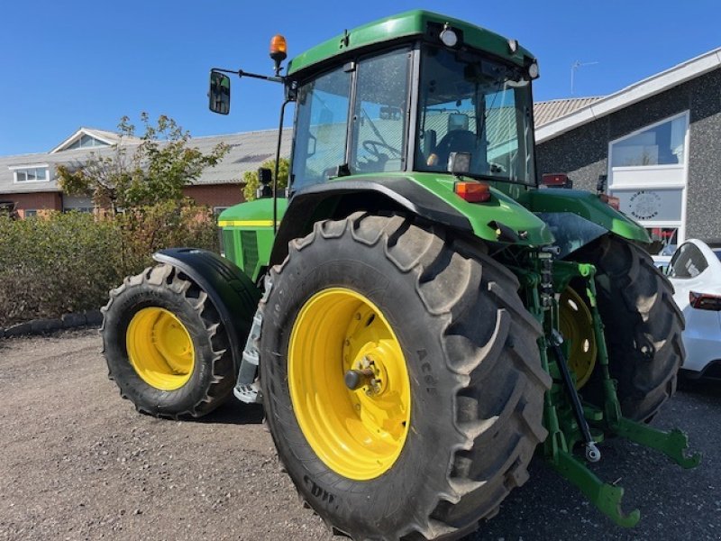 Traktor typu John Deere 7710 TLS  POWER QUARD GEAR, FRONTLIFT, Gebrauchtmaschine v Dronninglund (Obrázok 2)