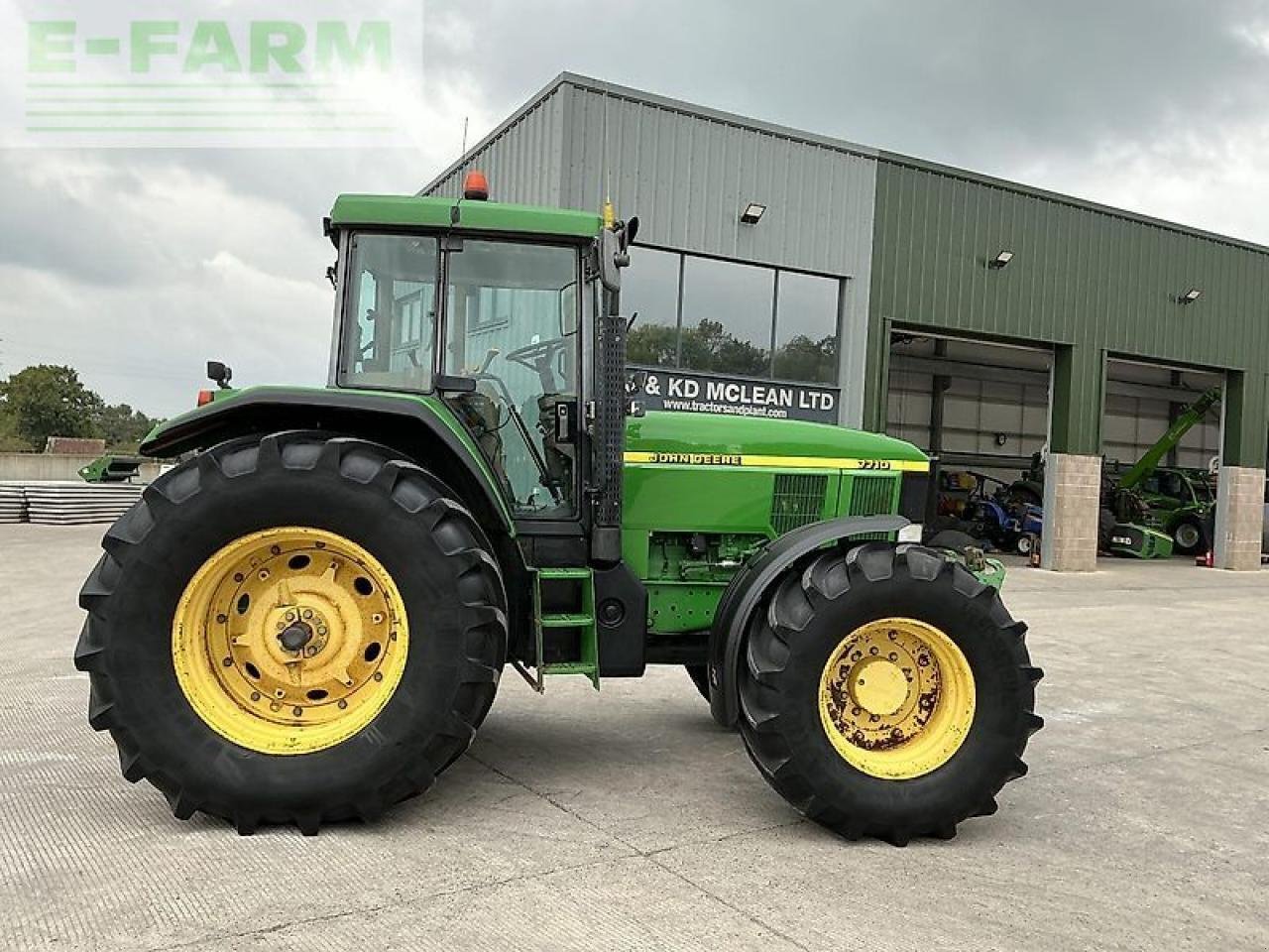 Traktor Türe ait John Deere 7710 tractor (st21061), Gebrauchtmaschine içinde SHAFTESBURY (resim 1)