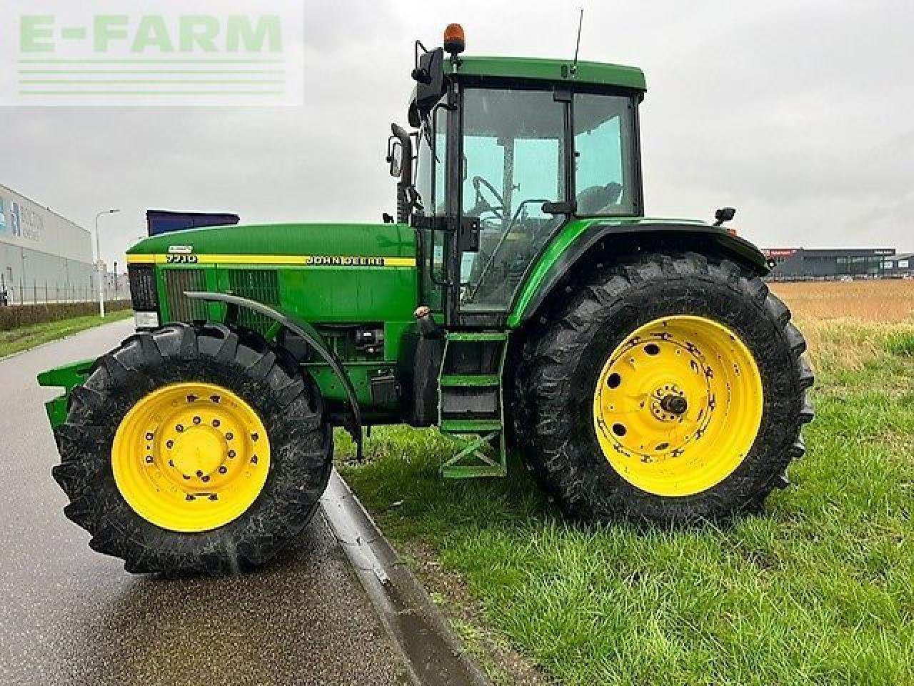 Traktor van het type John Deere 7710, Gebrauchtmaschine in gg VEGHEL (Foto 11)