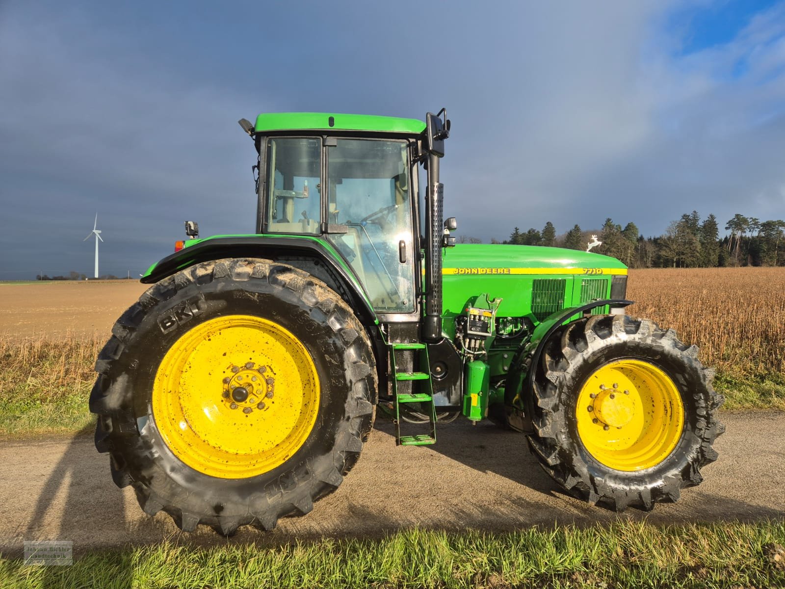 Traktor от тип John Deere 7710, Gebrauchtmaschine в Unterneukirchen (Снимка 5)