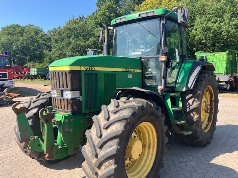 Traktor Türe ait John Deere 7710, Gebrauchtmaschine içinde Preetz (resim 1)