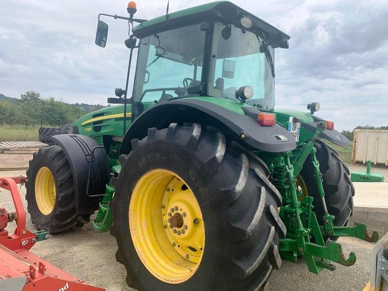 Traktor a típus John Deere 7730, Gebrauchtmaschine ekkor: SAINT-GERMAIN DU PUY (Kép 4)