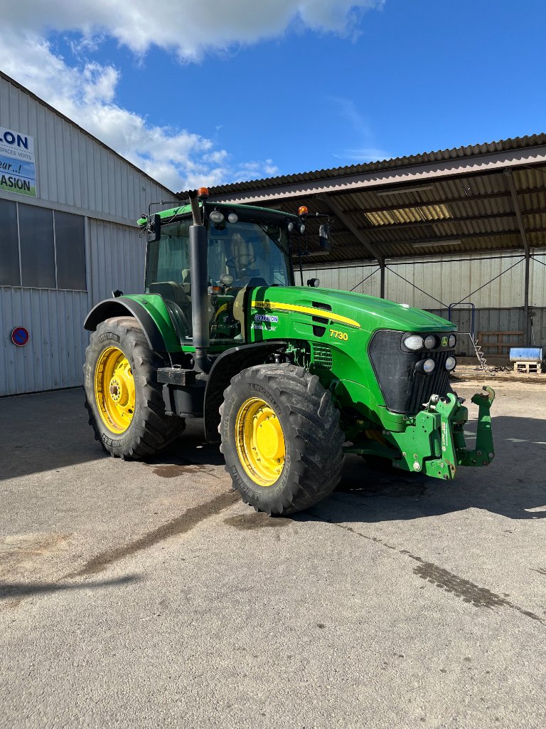 Traktor типа John Deere 7730, Gebrauchtmaschine в VERT TOULON (Фотография 2)