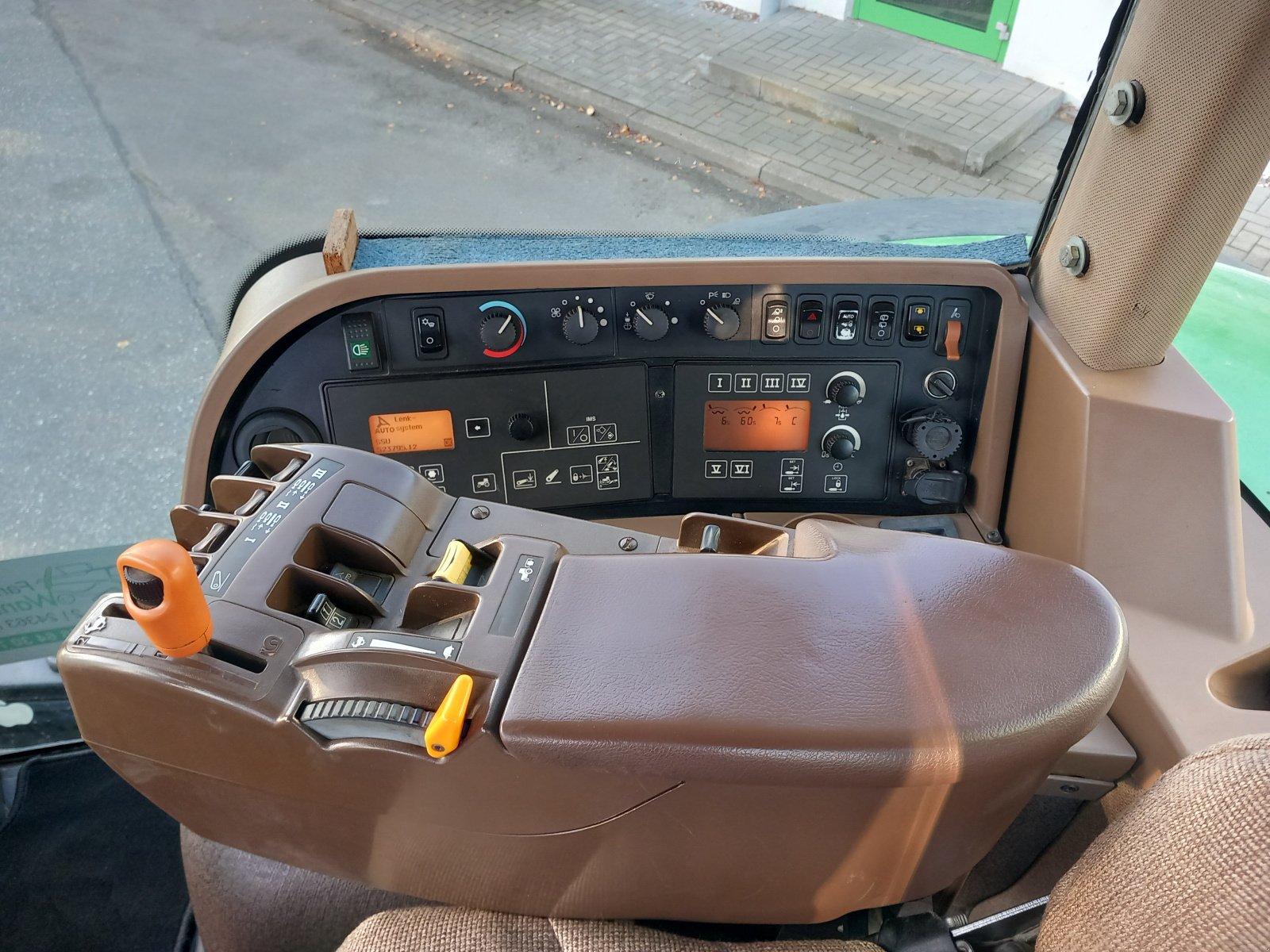 Traktor typu John Deere 7730, Gebrauchtmaschine w Eckernförde (Zdjęcie 12)