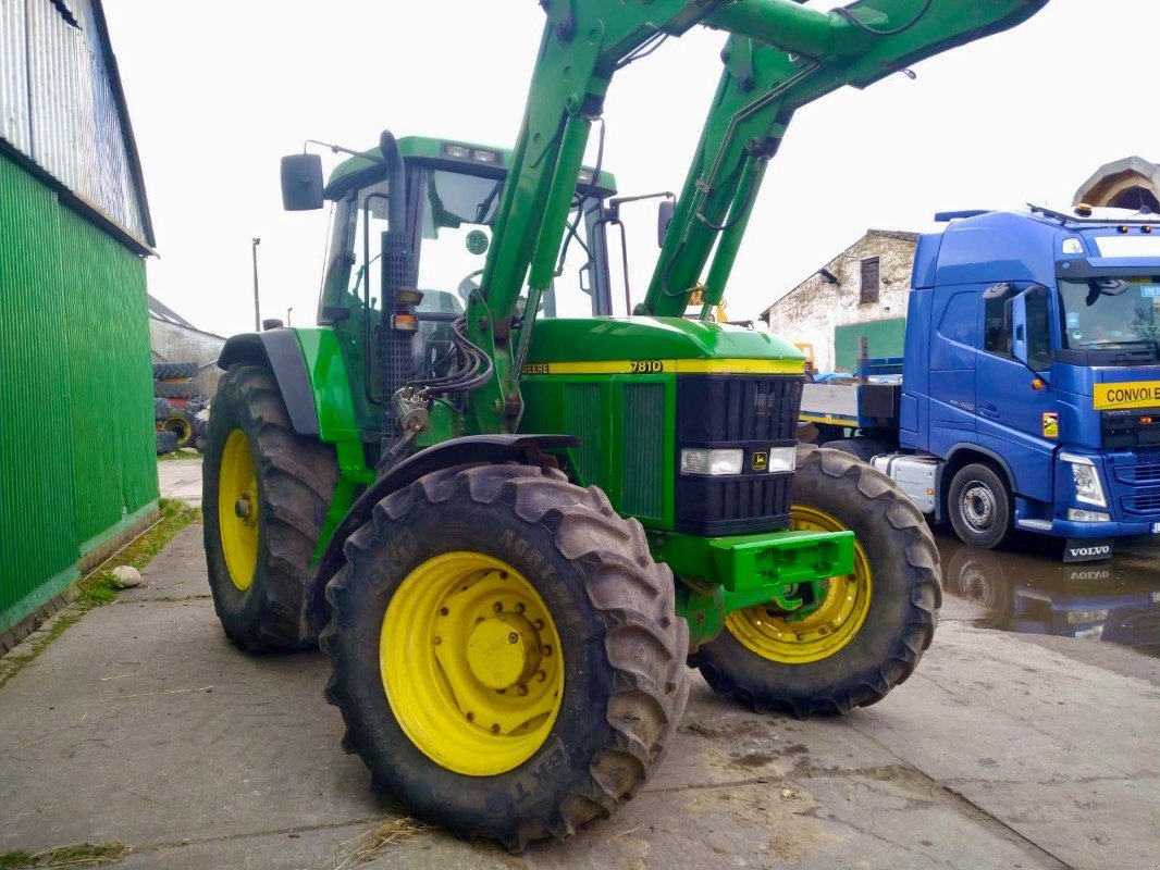 Traktor des Typs John Deere 7810 Pquad, Neumaschine in Liebenwalde (Bild 3)