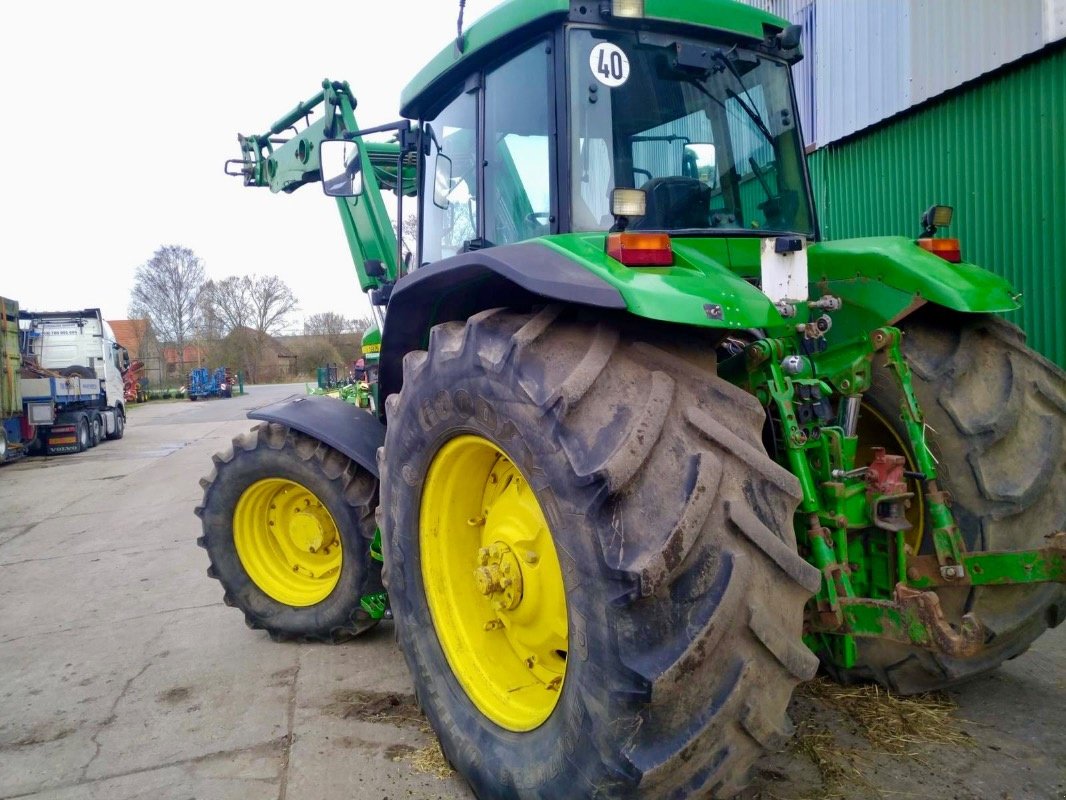 Traktor tip John Deere 7810 Pquad, Neumaschine in Liebenwalde (Poză 7)