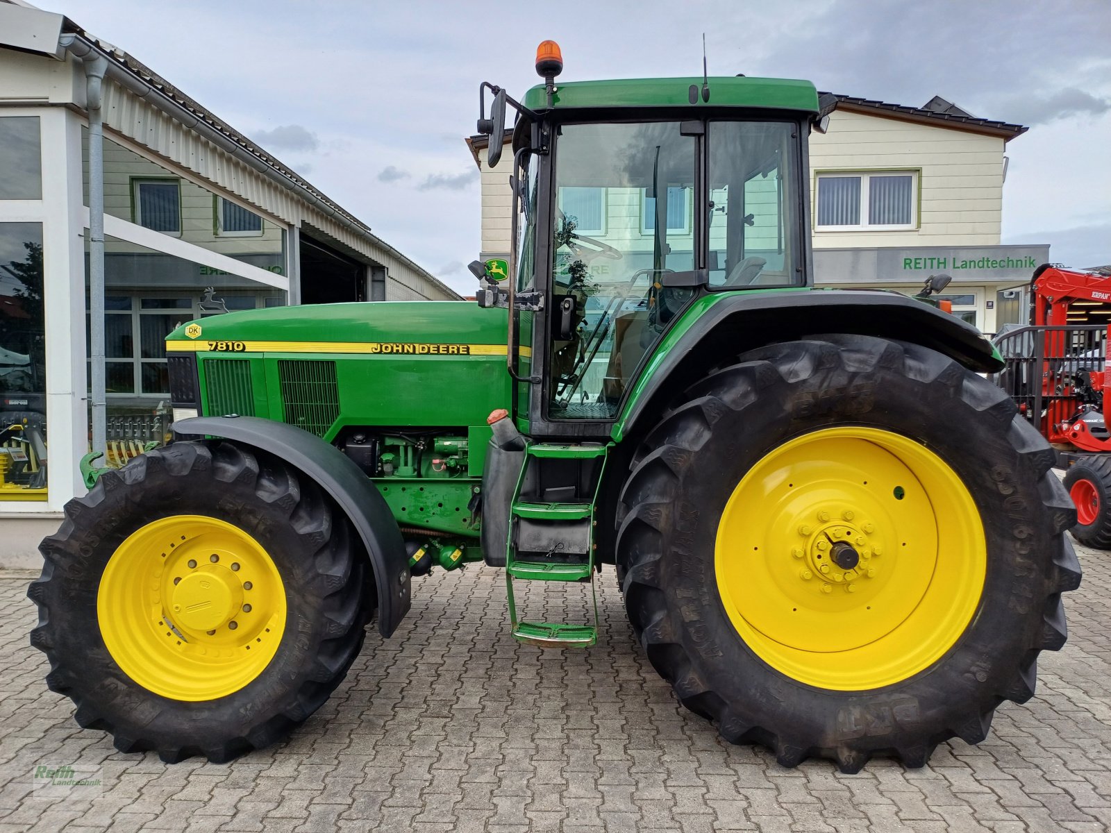 Traktor typu John Deere 7810, Gebrauchtmaschine w Wolnzach (Zdjęcie 1)