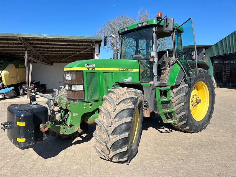 Traktor van het type John Deere 7810, Gebrauchtmaschine in Düsseldorf (Foto 1)