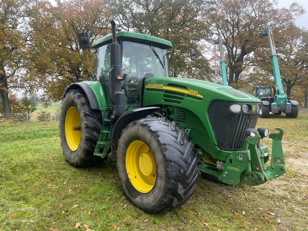 Traktor of the type John Deere 7820 ALLRAD TRAKTOR, Gebrauchtmaschine in Neustadt Dosse (Picture 8)