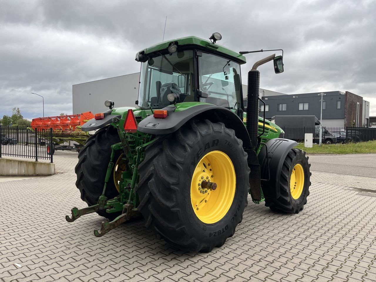 Traktor des Typs John Deere 7820 PowerQuad, Gebrauchtmaschine in Beek en Donk (Bild 3)