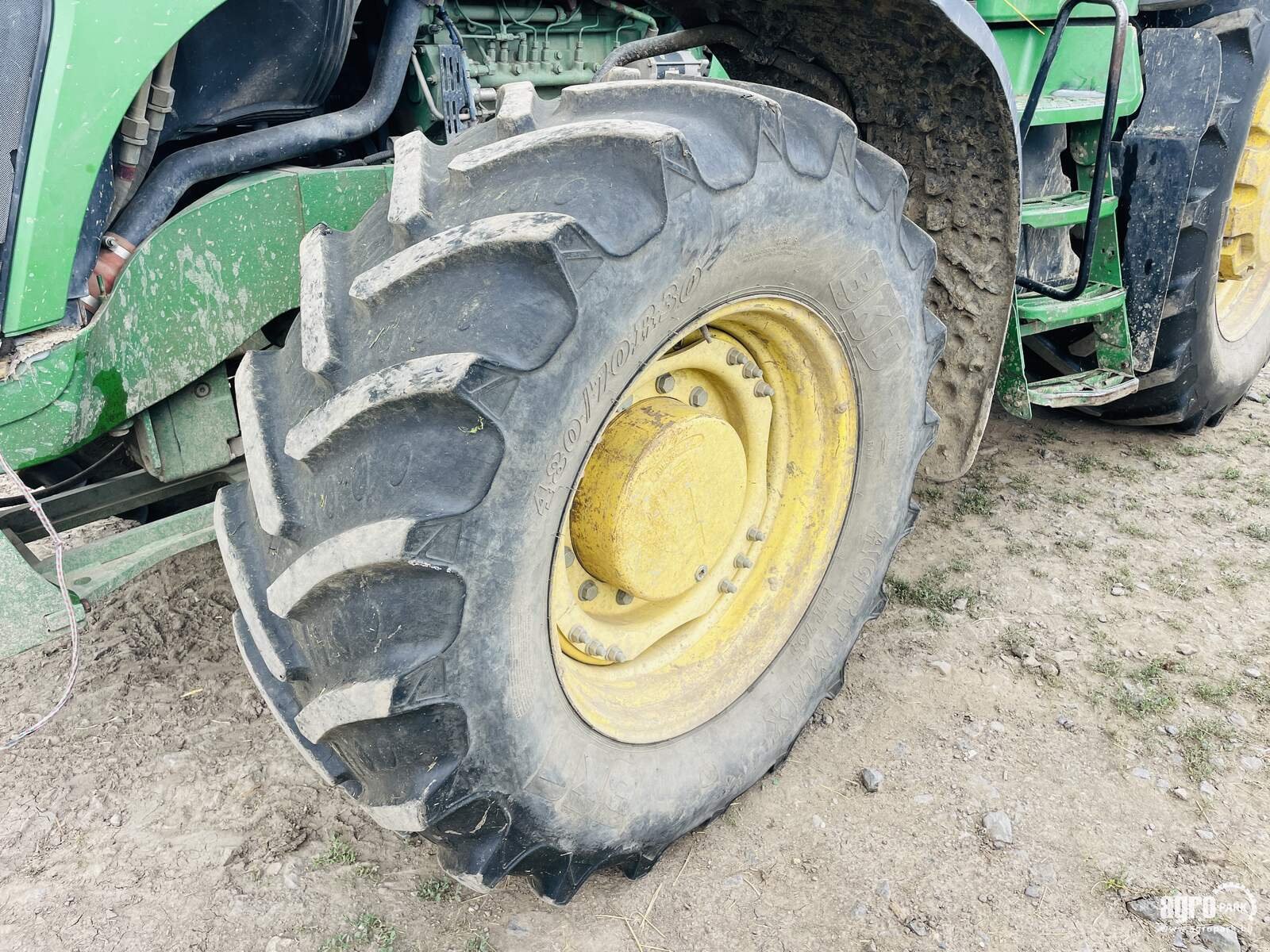 Traktor des Typs John Deere 7820, Gebrauchtmaschine in Csengele (Bild 17)