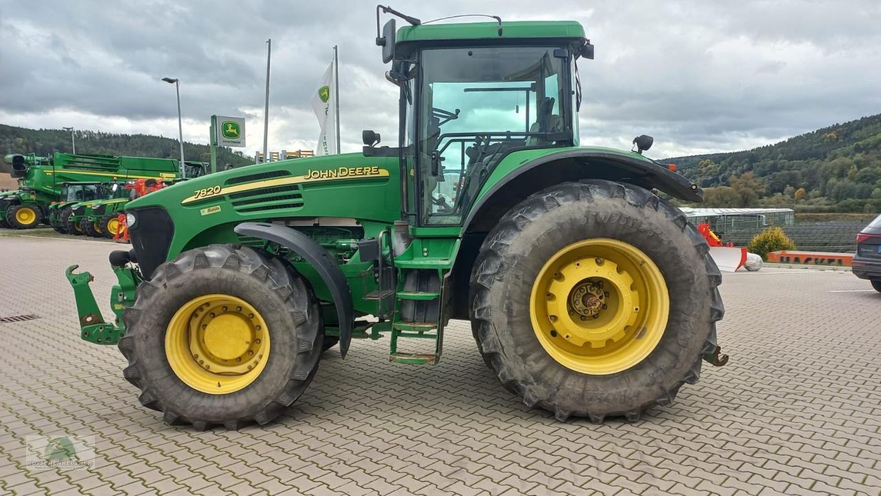 Traktor of the type John Deere 7820, Gebrauchtmaschine in Wasungen (Picture 3)