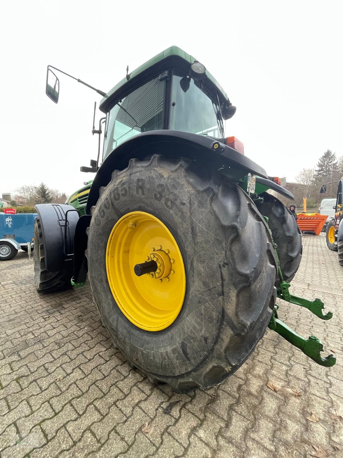 Traktor des Typs John Deere 7920, Gebrauchtmaschine in Bad Kötzting (Bild 3)