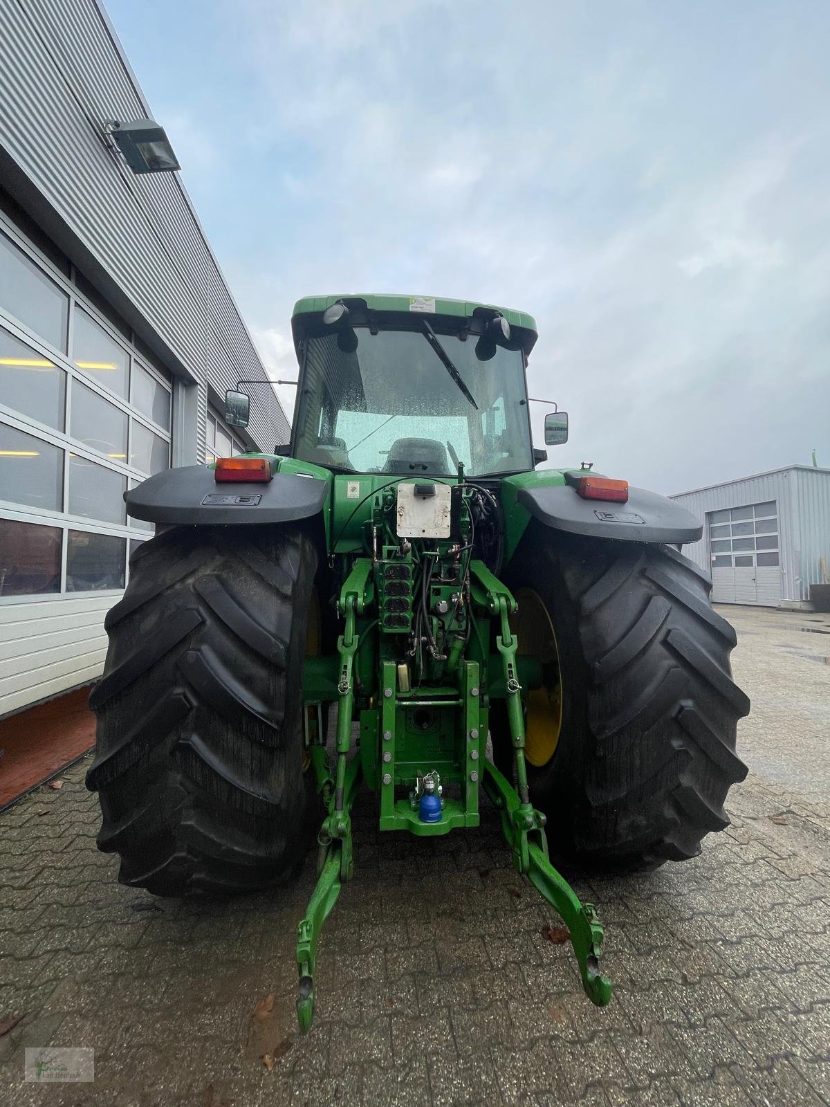 Traktor des Typs John Deere 7920, Gebrauchtmaschine in Bad Kötzting (Bild 8)