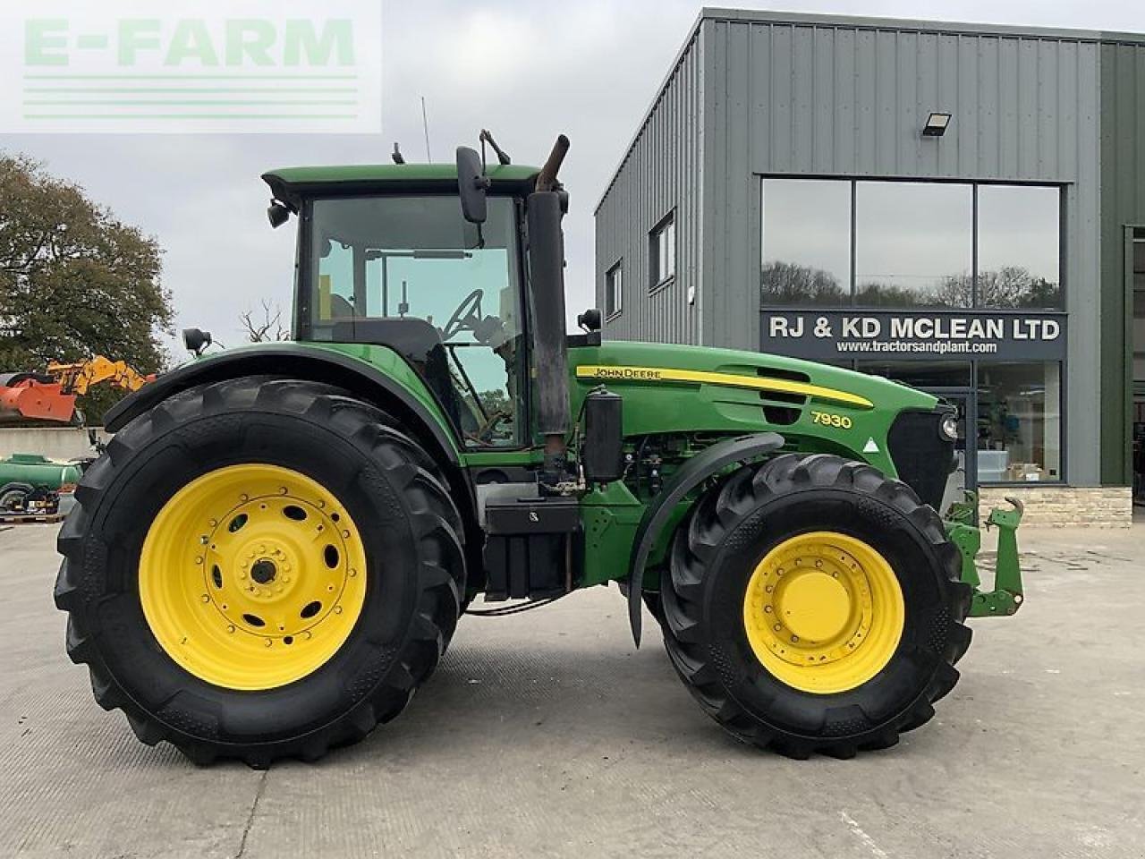 Traktor van het type John Deere 7930 tractor (st21416), Gebrauchtmaschine in SHAFTESBURY (Foto 1)