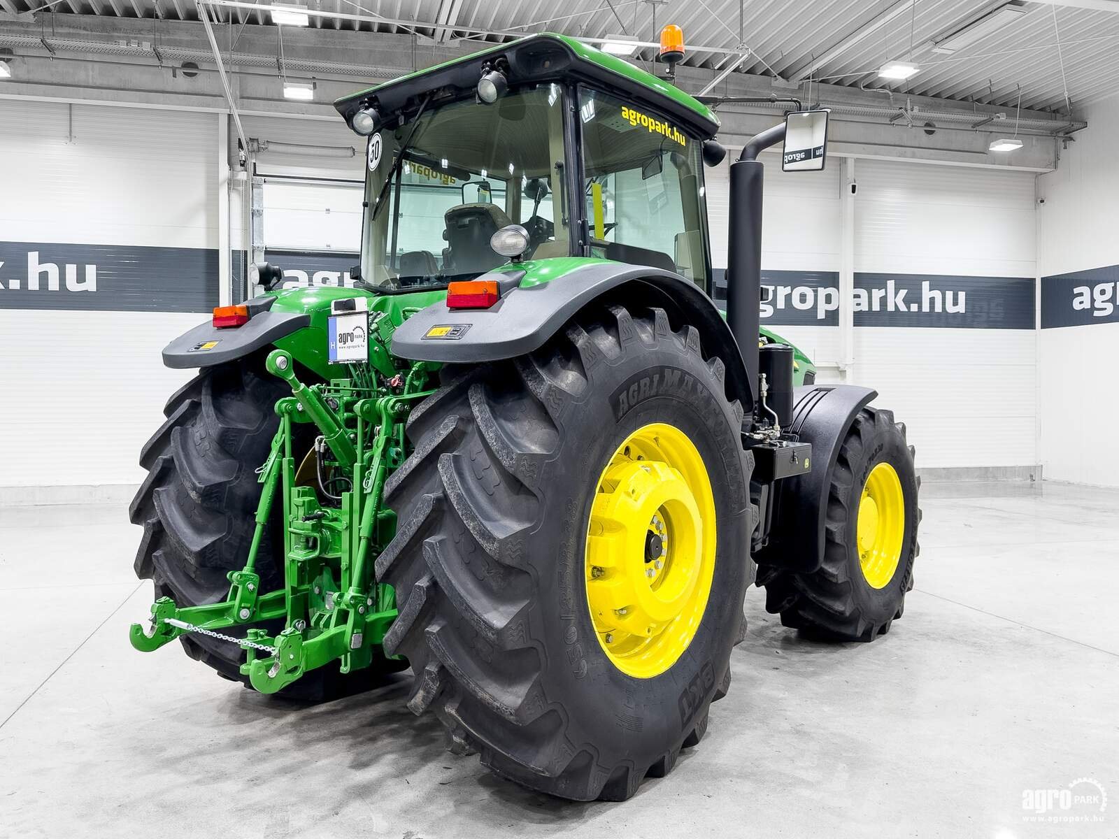 Traktor типа John Deere 7930, Gebrauchtmaschine в Csengele (Фотография 3)