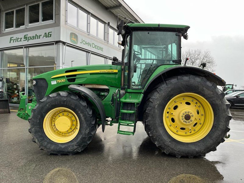 Traktor van het type John Deere 7930, Gebrauchtmaschine in Lengnau (Foto 1)