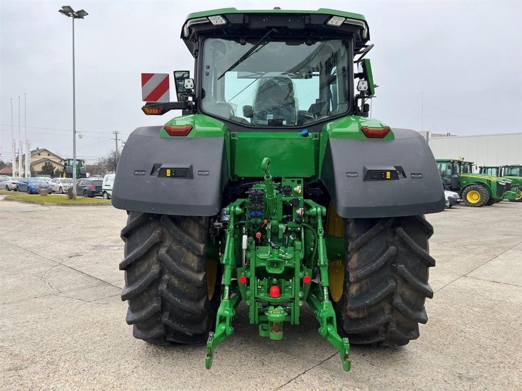 Traktor tip John Deere 7R 310 GPS klar. Stor monitor 4600 ( 10" ). Luftbremser. Hydrauliske bremser. E23 50 km/t. Ring til Ulrik på +45-40255544. Jeg snakker Jysk., Gebrauchtmaschine in Kolding (Poză 4)