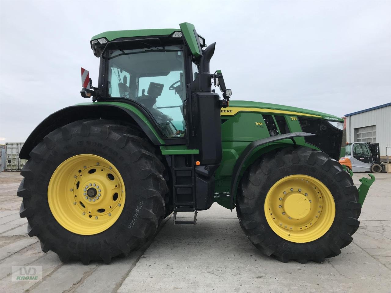 Traktor of the type John Deere 7R 310, Gebrauchtmaschine in Alt-Mölln (Picture 2)