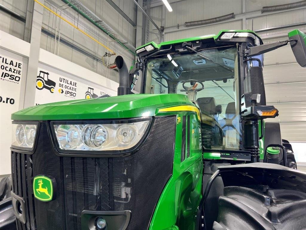 Traktor typu John Deere 7R 330 GPS klar. Stor monitor 4600 ( 10" ). Luftbremser. Hydrauliske bremser. E23 40 km/t. Ring til Ulrik på +45-40255544. Jeg snakker Jysk., Gebrauchtmaschine v Kolding (Obrázek 1)