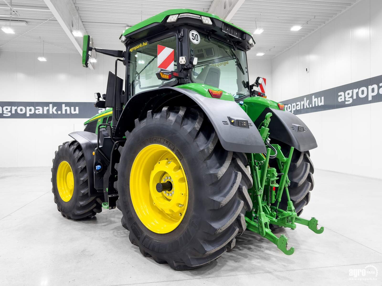 Traktor del tipo John Deere 7R 330 TLS, Gebrauchtmaschine en Csengele (Imagen 4)