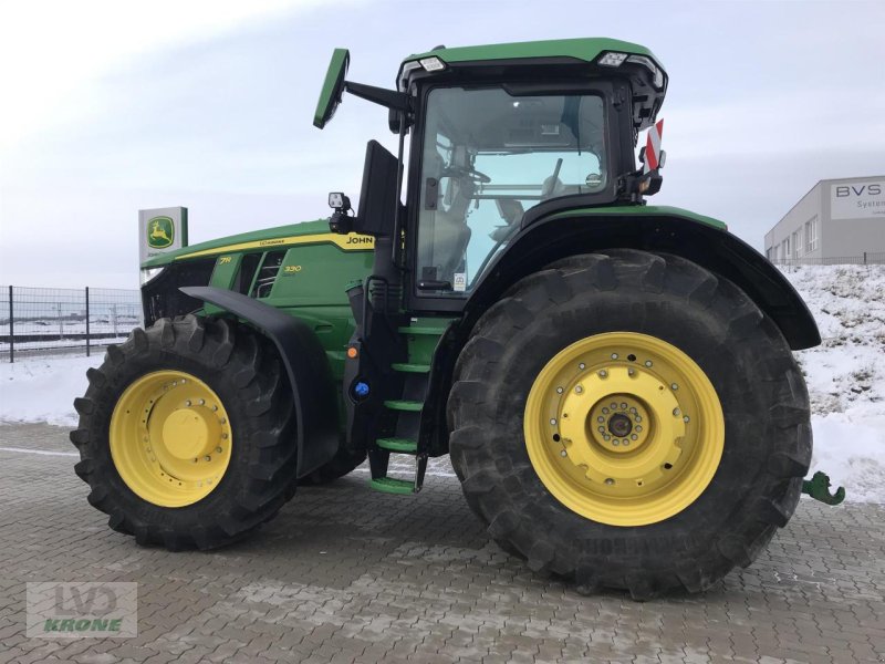 Traktor van het type John Deere 7R 330, Gebrauchtmaschine in Alt-Mölln (Foto 1)