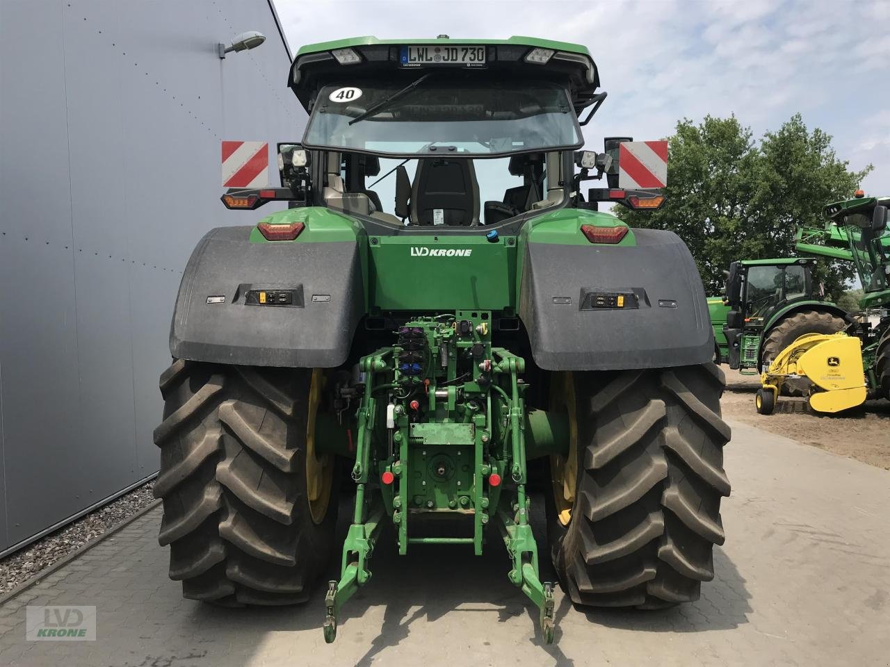 Traktor typu John Deere 7R 330, Gebrauchtmaschine w Alt-Mölln (Zdjęcie 5)