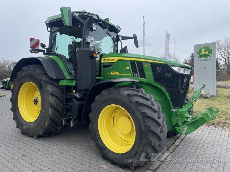 Traktor van het type John Deere 7R 330, Gebrauchtmaschine in Sülzetal OT Altenweddingen (Foto 1)