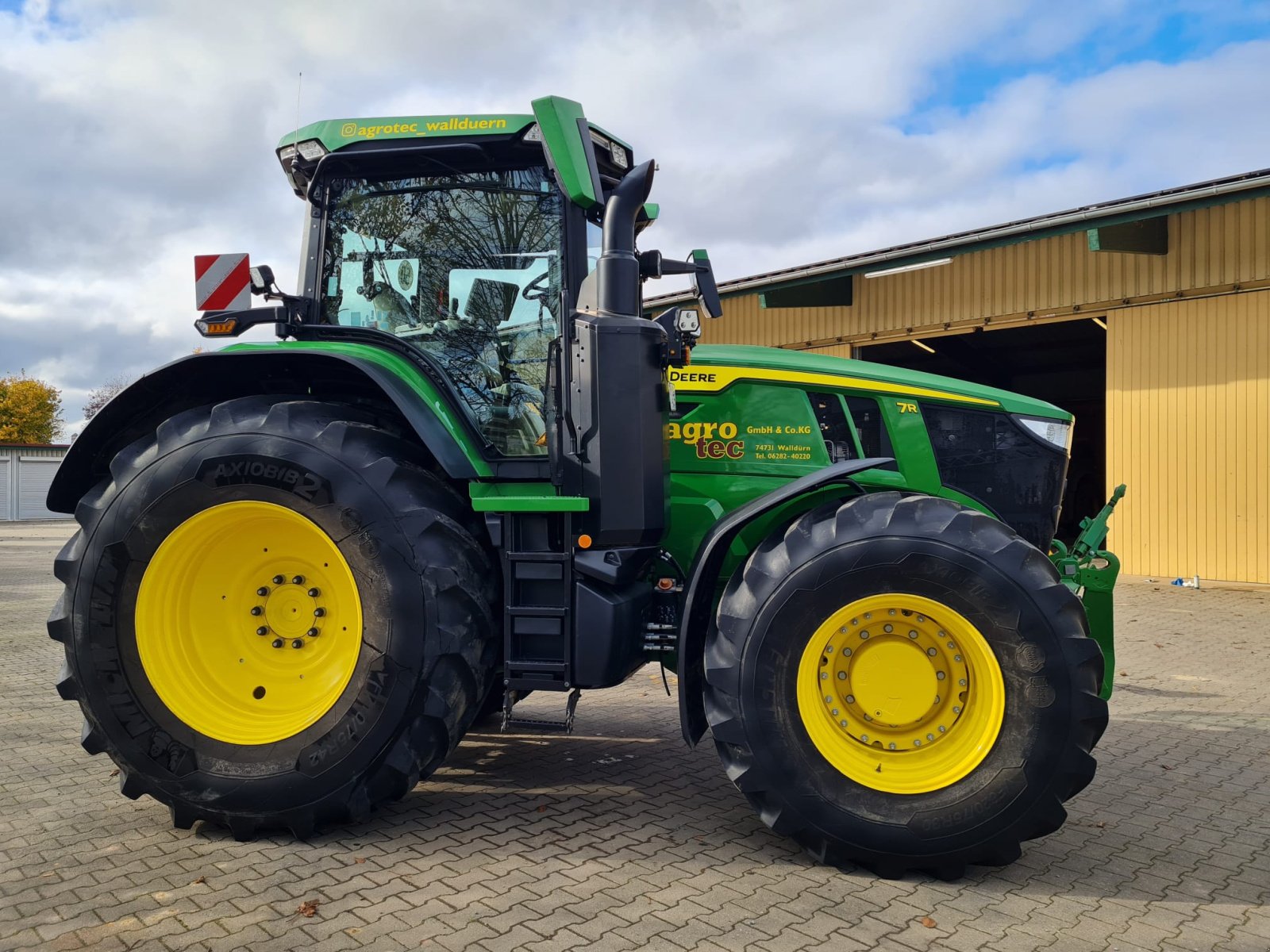 Traktor del tipo John Deere 7R 330, Gebrauchtmaschine In Walldürn (Immagine 5)